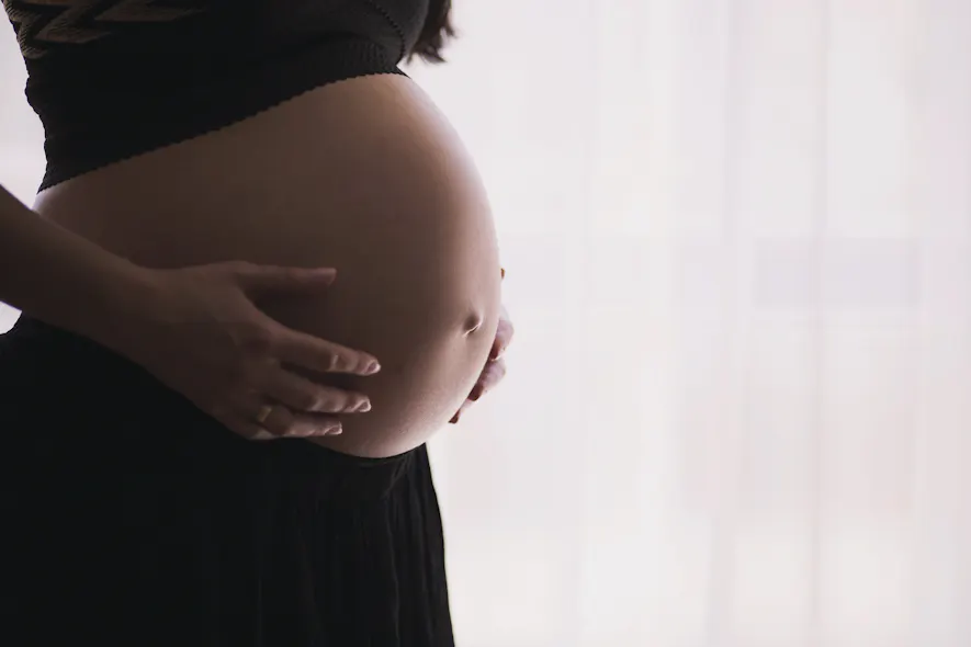 Pregnant 1245703 1920 (1)