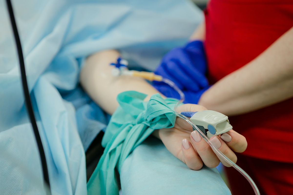 Immunocompromised Patient Icon . Immunocompromised conditions lead to variety of responses ...