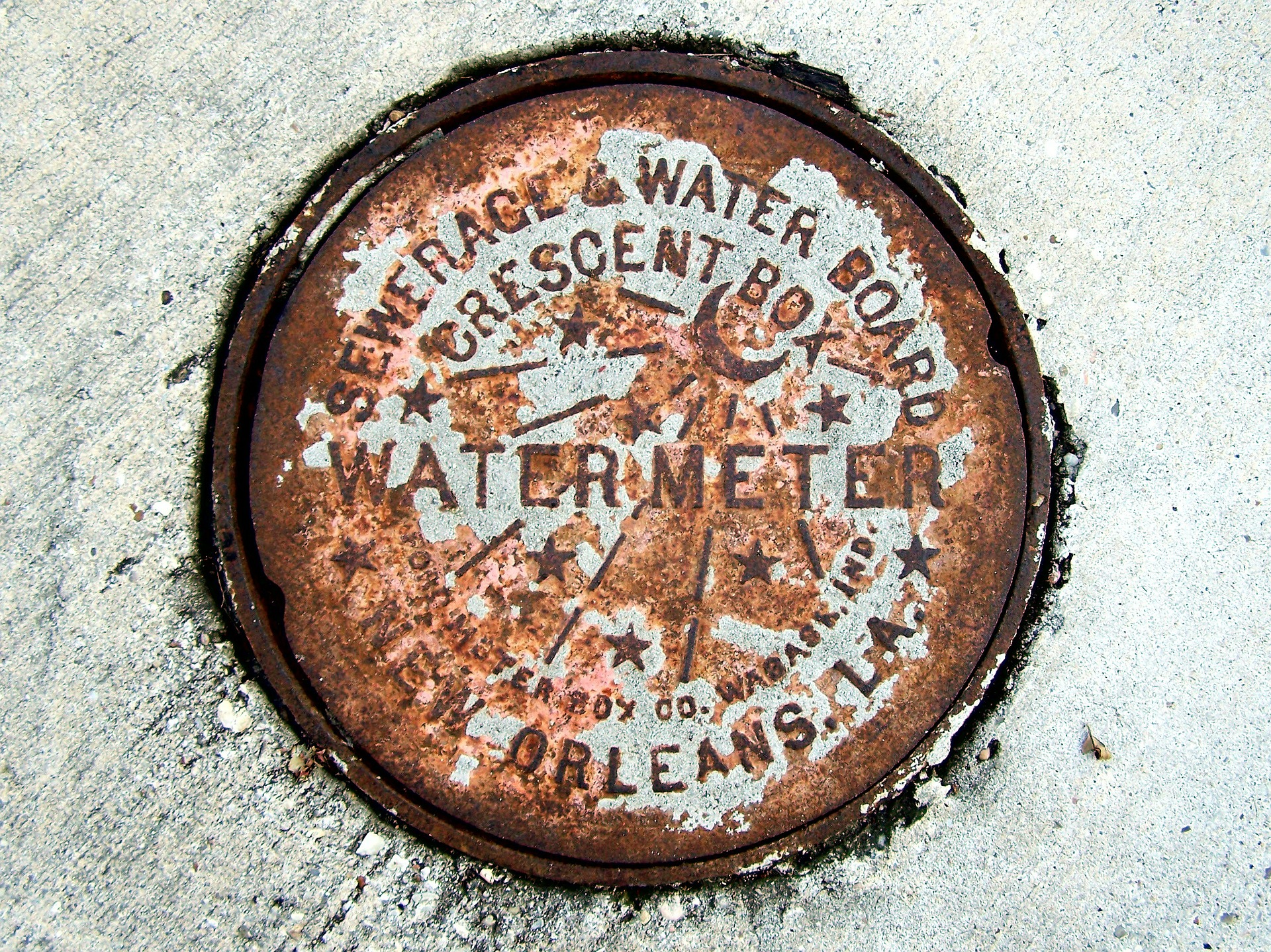 Sewer Cover New Orleans Image By Dr Sjs From Pixabay 611d0247e85c6