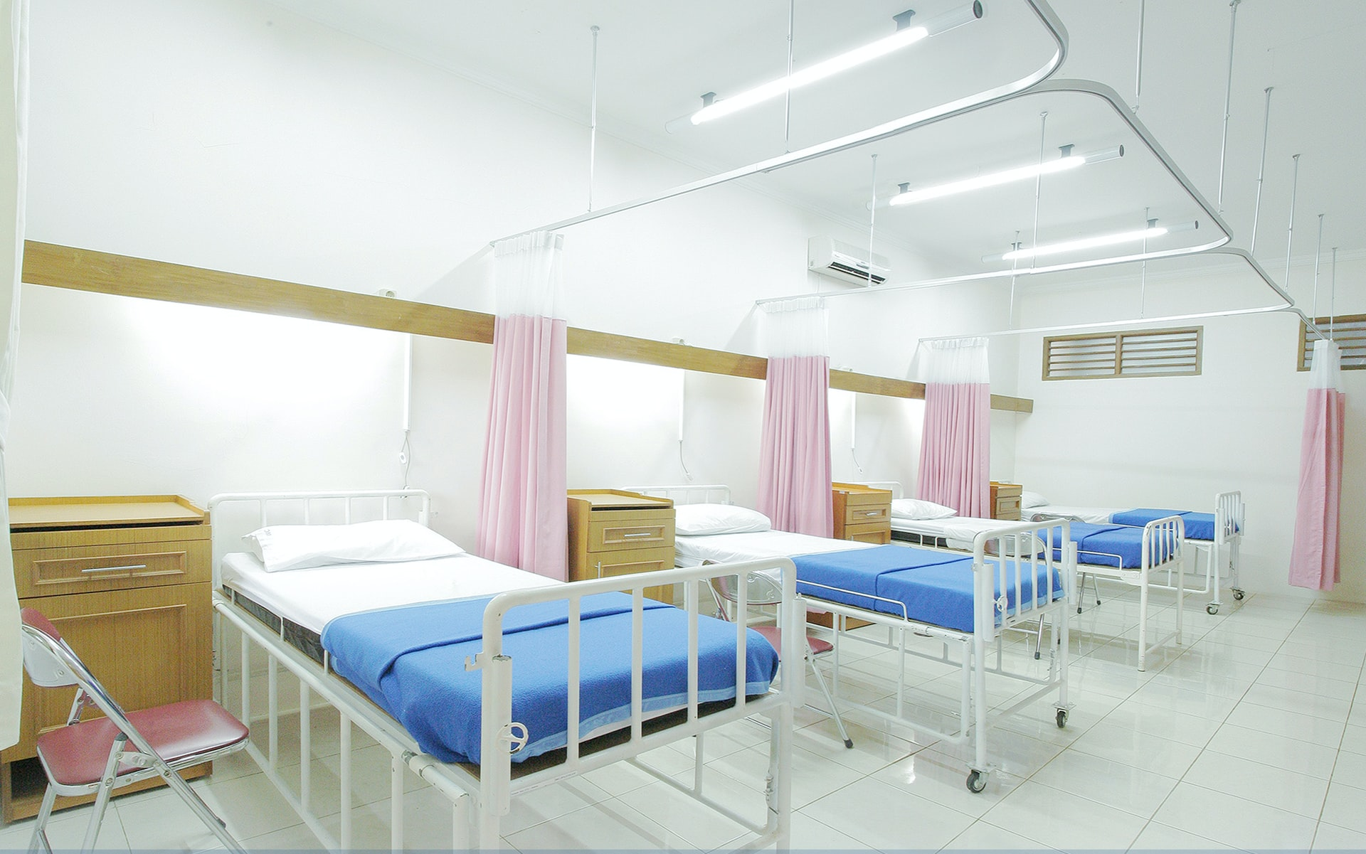 Unsplash Hospital Room Adhy Savala Zbpgm Ge27p8 Unsplash 61e820977ef8f