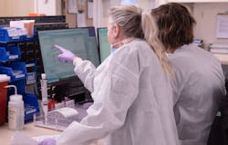 Bonnie Fuerst (front) and Aletha Skrdla working in blood bank. Bonnie Fuerst (front) and Aletha Skrdla working in blood bank.