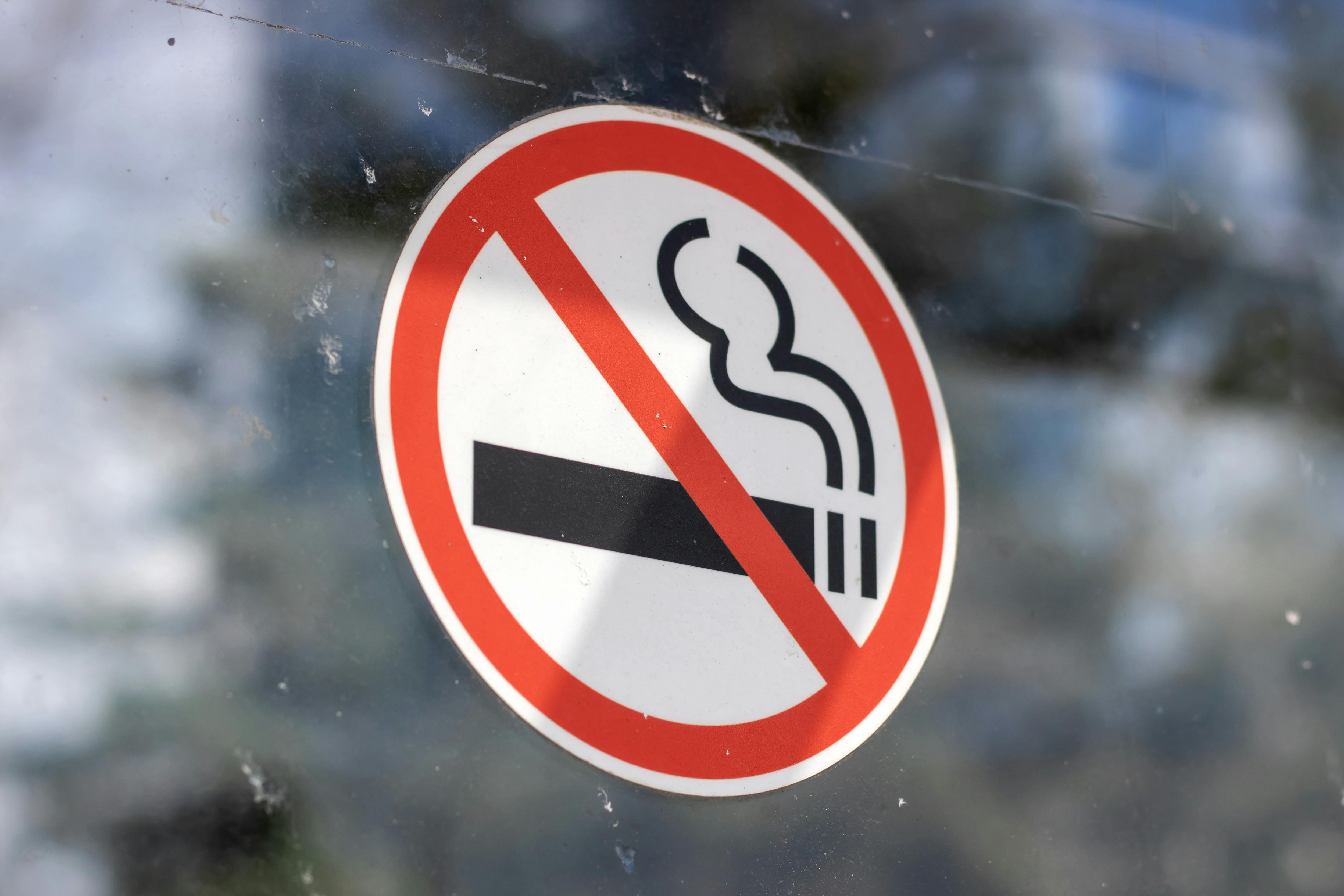 671252ce2c126e7c4742933e Dreamstime Xxl 335025886 1