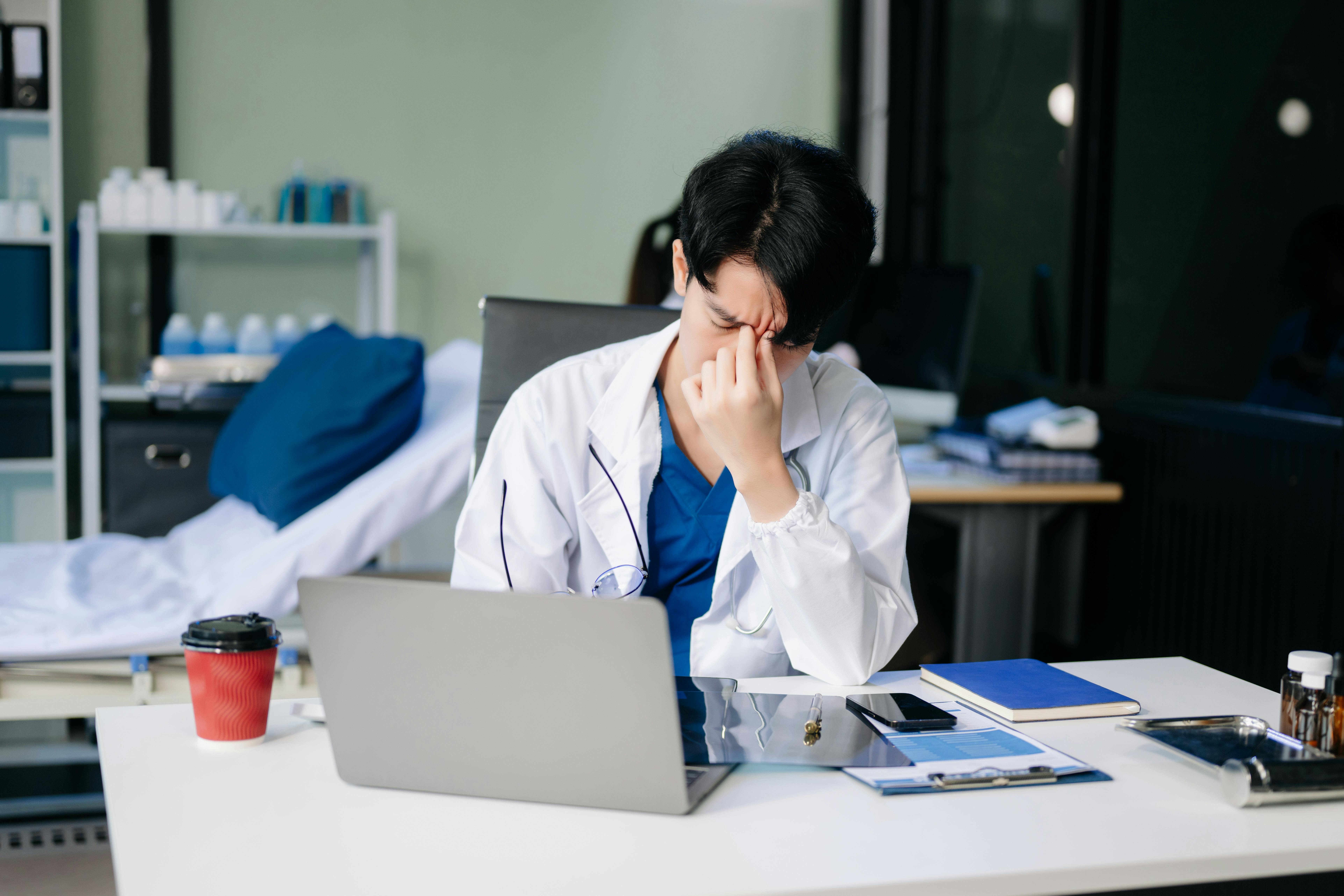 67eff5ce22e5f96b2fdb57cb Dreamstime Xxl 358661798