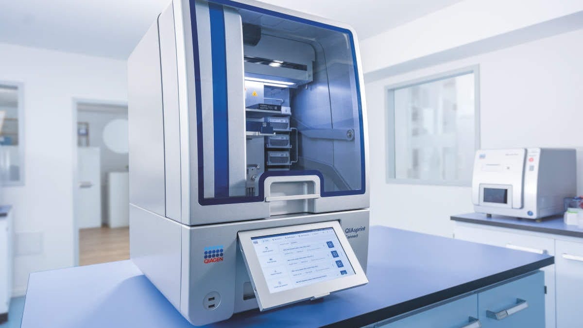 6984b15526d1b22e92202d6f S 1455 1 Ls Gen Qiasprint Marketing